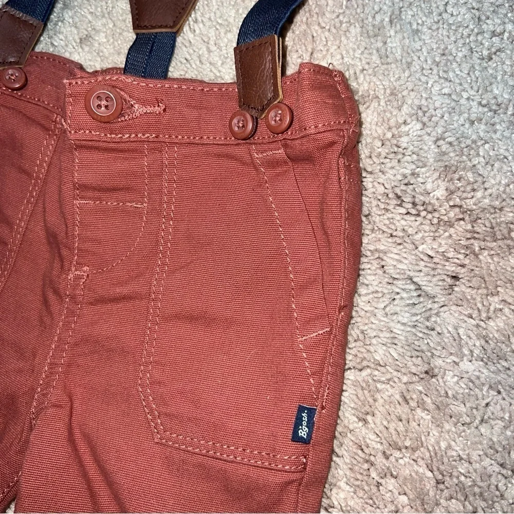 OshKosh B’Gosh Baby B’Gosh Rust Colored Pants with Suspenders Size 9 Months